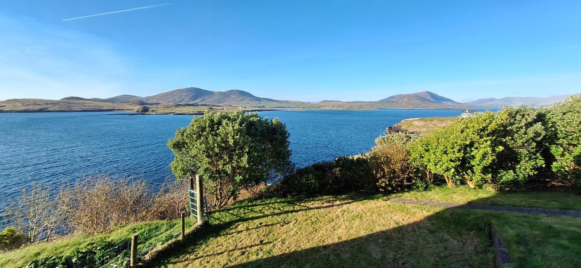 Horizon View Lodge Bed And Breakfast Glanleam Road Knightstown Valentia Island County Kerry V23 W447 Ireland Knights Town Camera foto